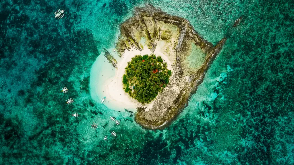 Guyam Island in Siargao