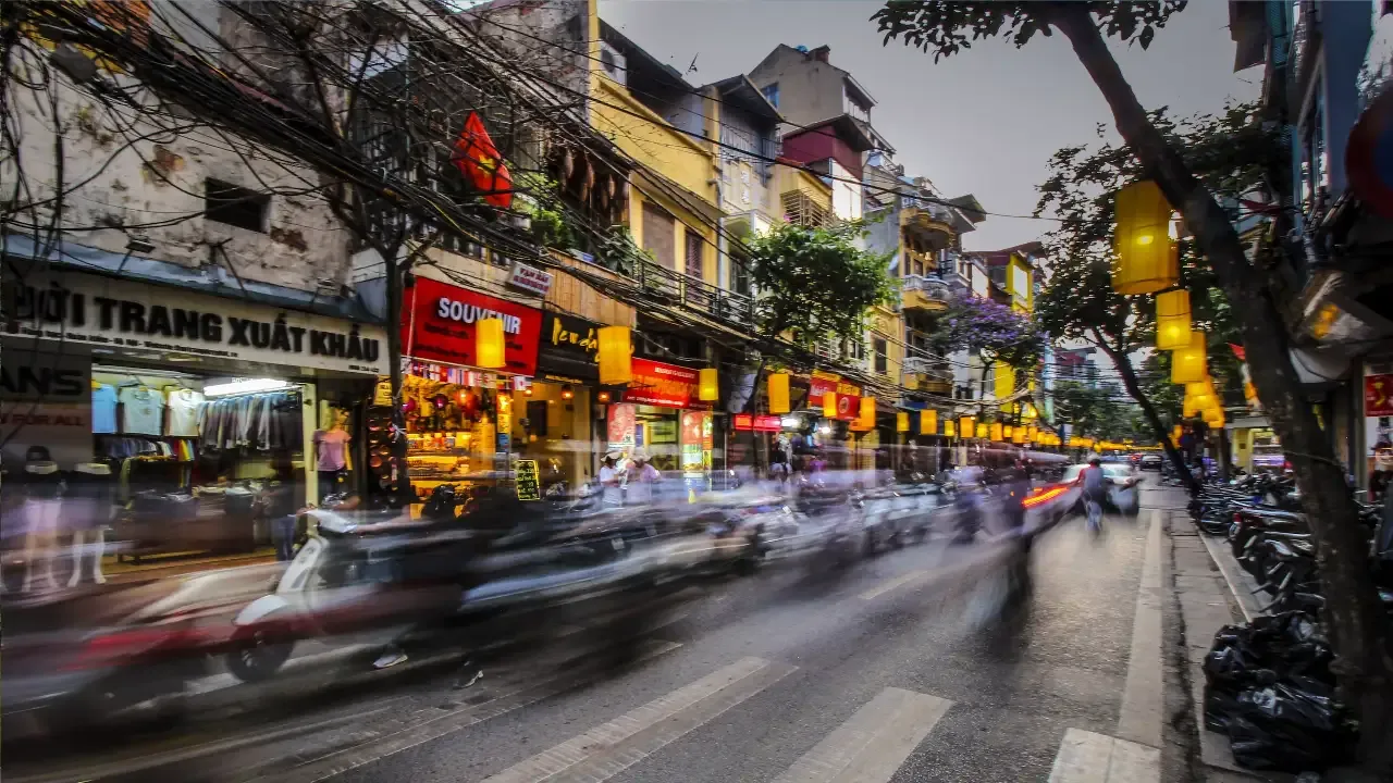 Scooters hanoi vietnam